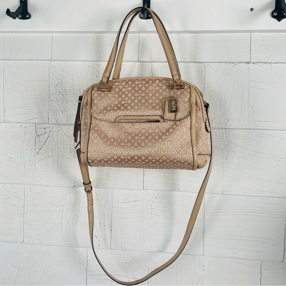 Coach Madison Georgie OP Art Convertible Satchel - Picture 2 of 12